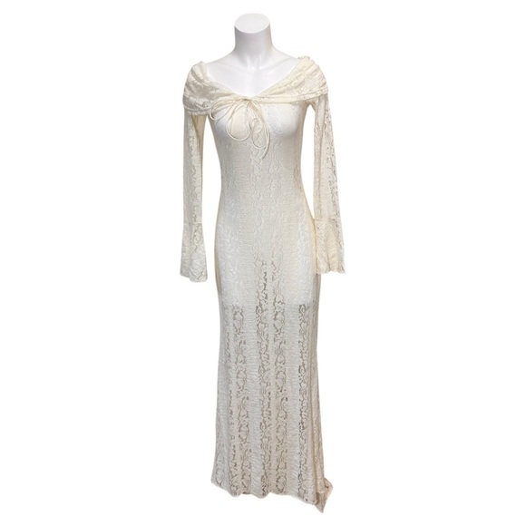 Sheer Lace Maxi Dress Off the Shoulder Bell Sleeves Size Medium - Picture 2 of 13